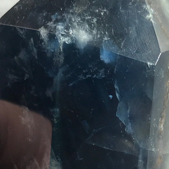 730 grams natural rainbow fluorite tower - Picture 9 of 11